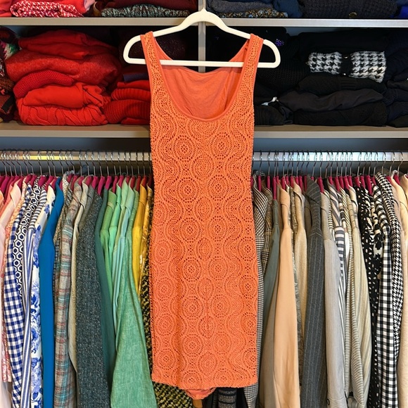 Bebe orange crocheted scoop back sleeveless bodycon dress size S - Picture 3 of 3